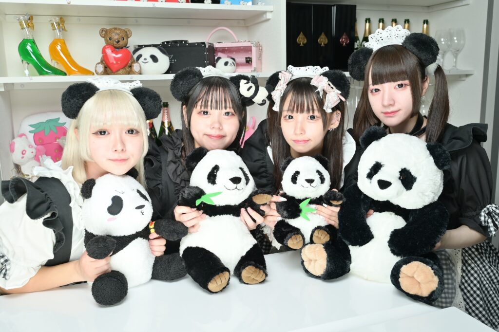 可愛くコスプレして働こう!