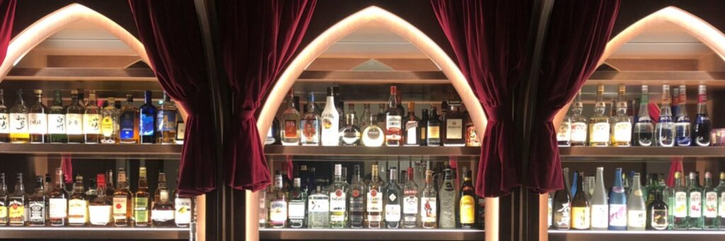 男装Cafe＆Bar MYSTIQUE