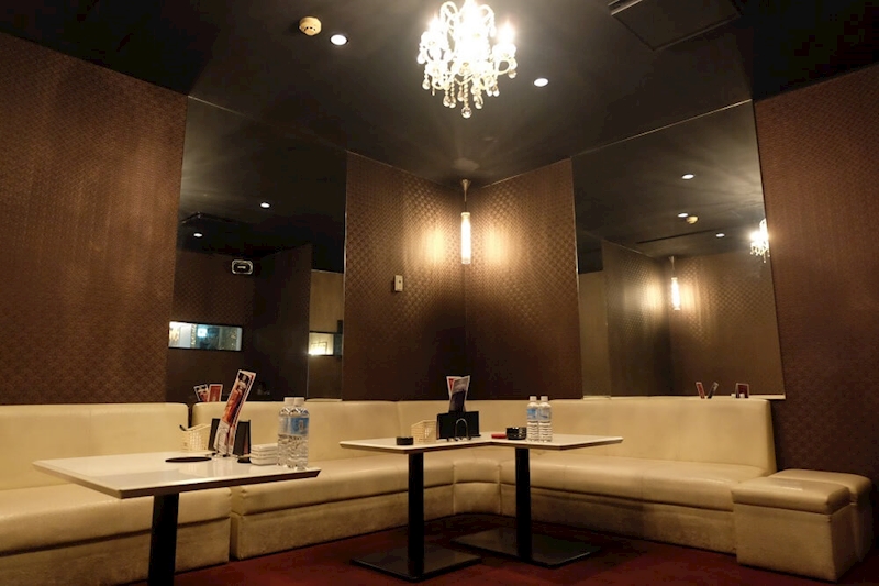 New Style lounge BeBe