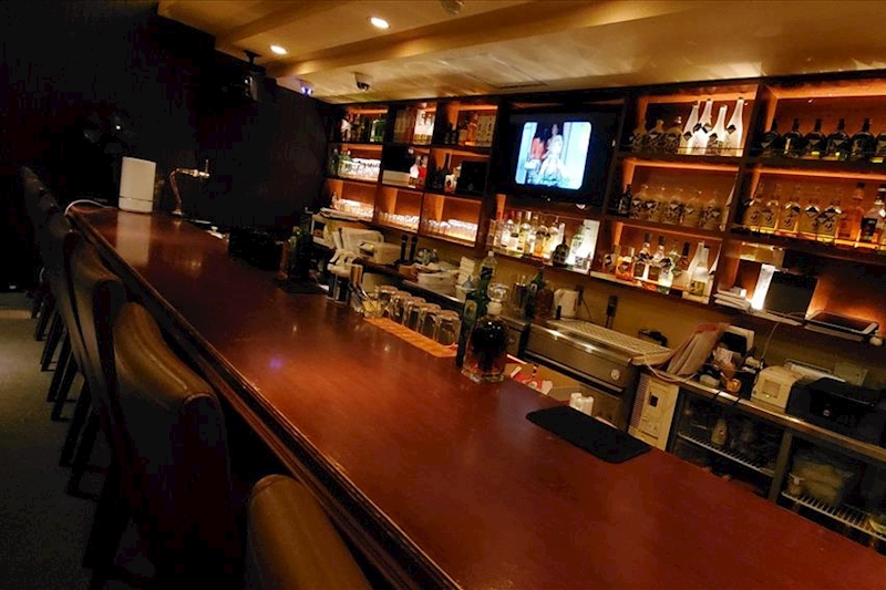 Girl’s Bar Bee