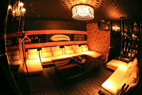 New Club Les Ailes　レゼル