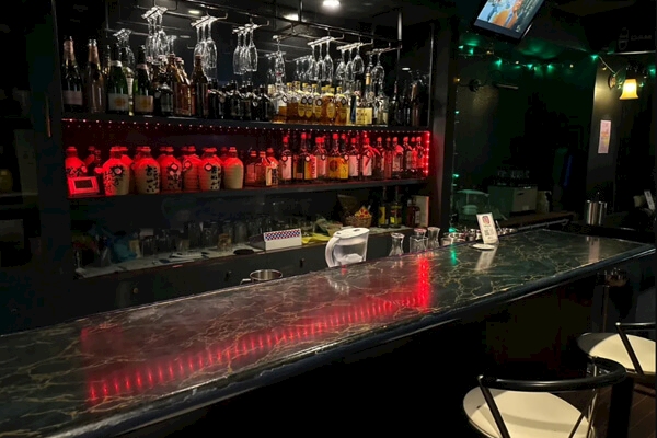 Girl’s Bar MELA