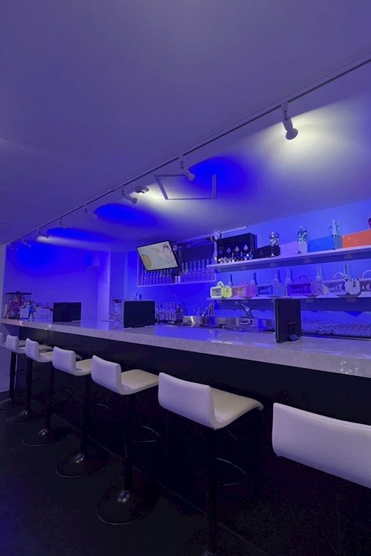 Cafe＆Bar 推しが可愛い