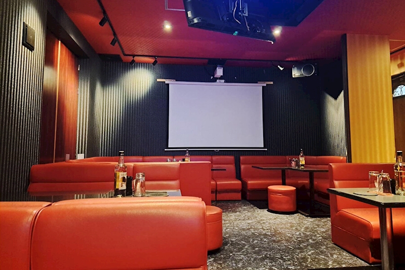 club＆bar Vainqueur
