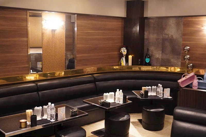 CLUB GENESIS