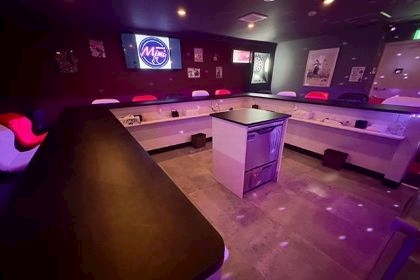GIRLS BAR Mimi