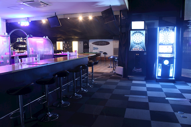 Girl’s Bar allure