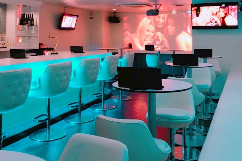 Cafe＆Bar SQUL