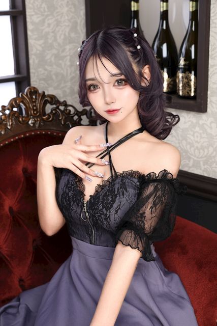 Luxury Club Hera（赤羽） 在籍キャスト4