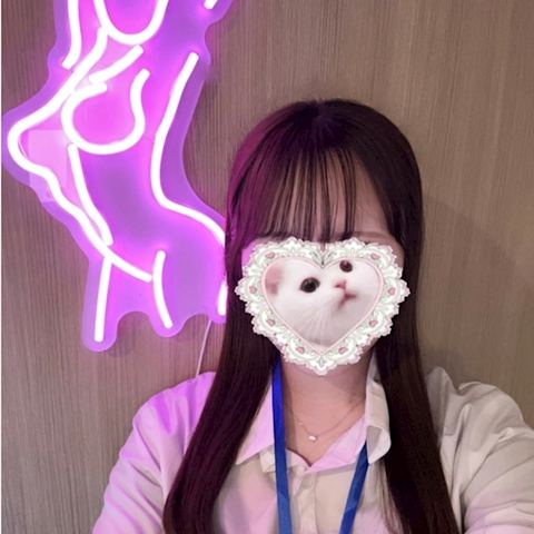 OL Cafe & BAR まるのうち 在籍キャスト3