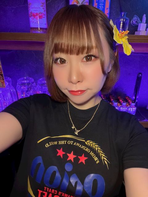 GIRL’S BAR SEA SIDE～海物語～ 在籍キャスト3