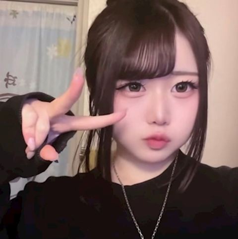 Girls Bar COLOR YELLOW 在籍キャスト3