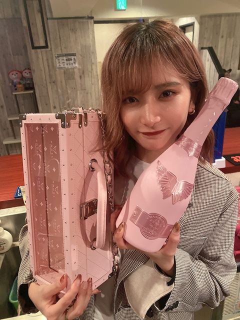 THE KANON 在籍キャスト1