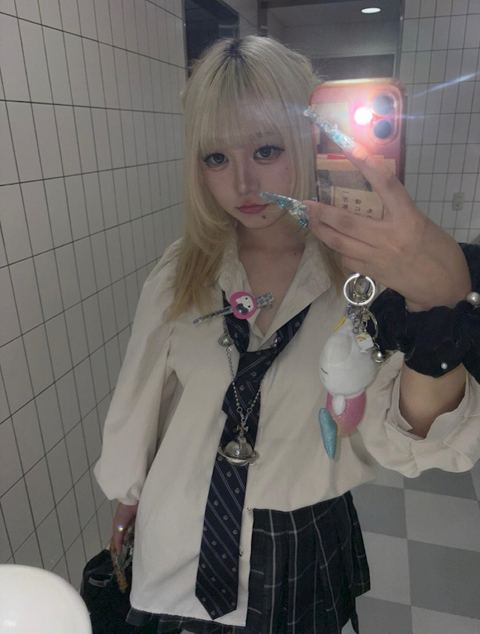 GIRLS BAR＆LOUNGE CHELSEA 在籍キャスト1