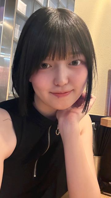 GIRL’S BAR A 在籍キャスト1