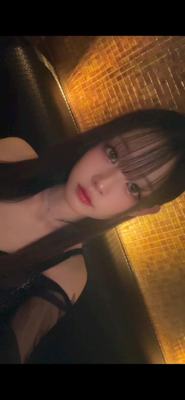 Lounge Be…. 麻依