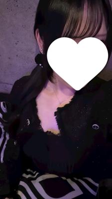 CLUB QUEEN りり