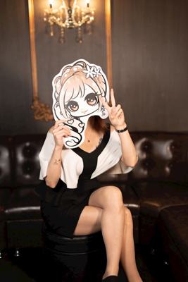 NEW LOUNGE LIERRE ニューラウンジリエール 佳美