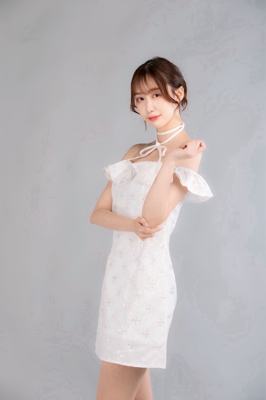 Lounge 桃梨 水波美琴