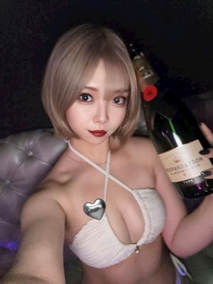 CABARET TOKYO クロエ (Chloe)