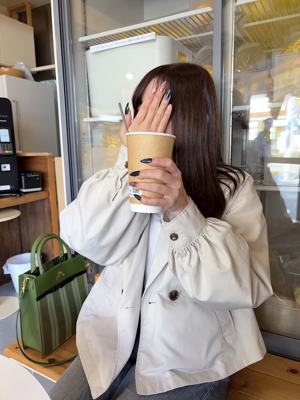 GirlsBar COLOR かほ