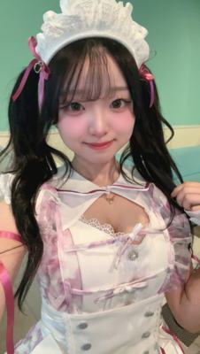 i LivE! るる