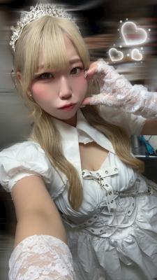 MoonBlue あかり𖤐 ̖́-..