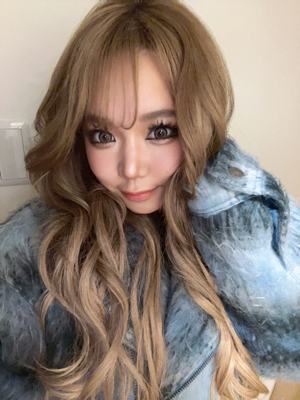ROGER ROOM 愛条 ルナ