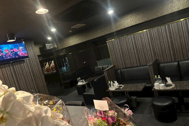 Lounge AIMABLE