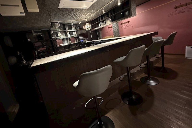 GIRL’S BAR Ciel