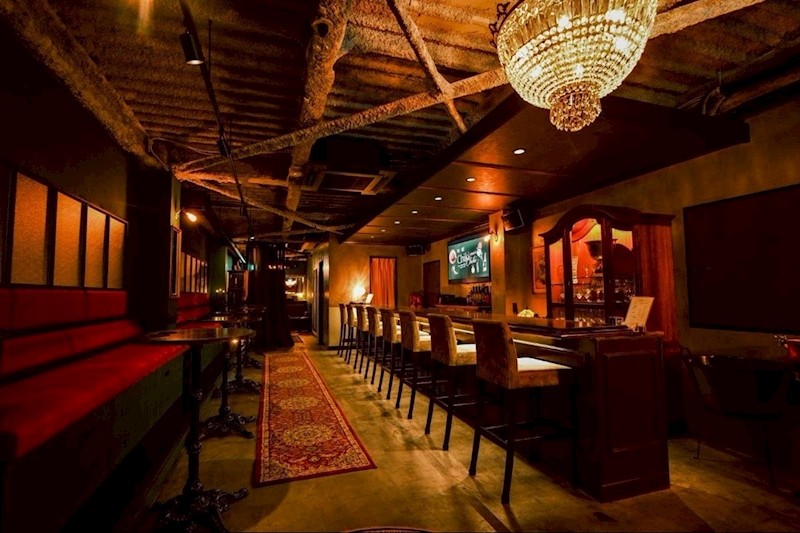 Girls Lounge Chiki