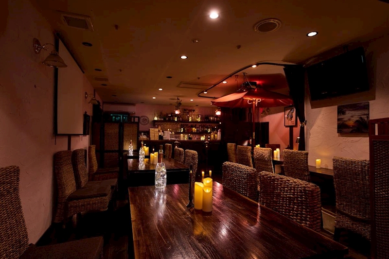Bar Resort Table