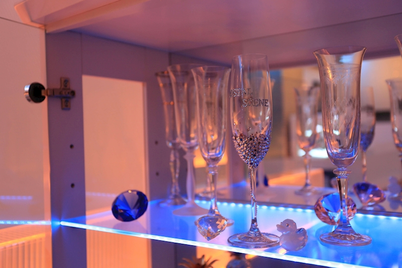 CRYSTAL SCENE