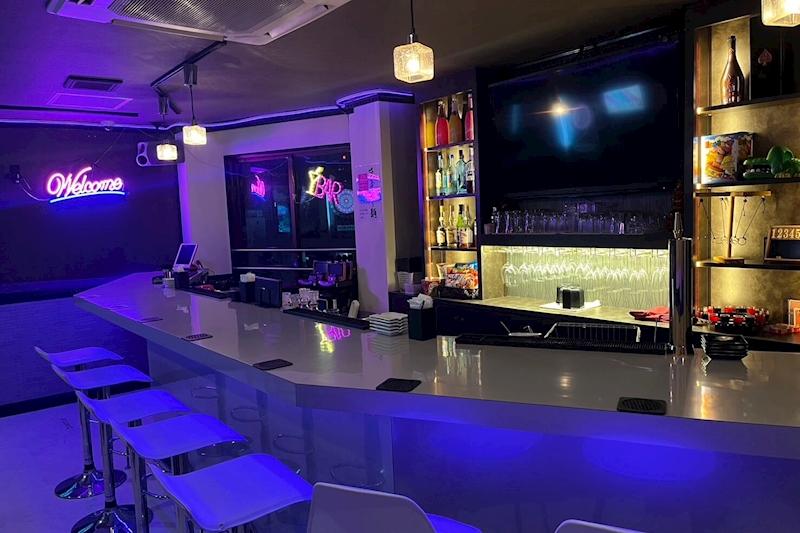 Lady’s Bar Aile